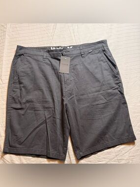 Hurley brand CTN Twill Walk Shorts in black, size 38,